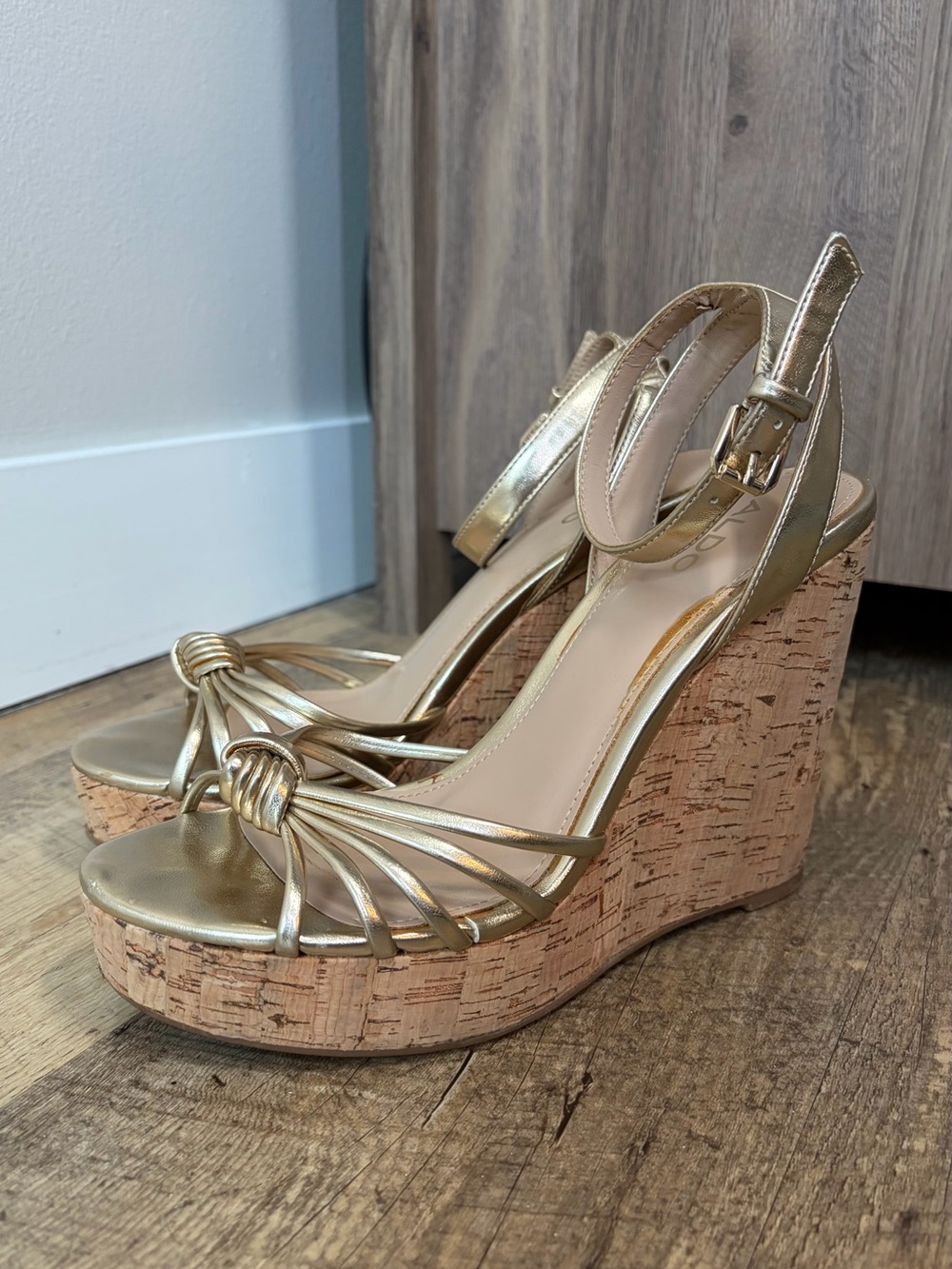 Aldo Kaoedia Metallic Gold Wedges Heeled Sandals